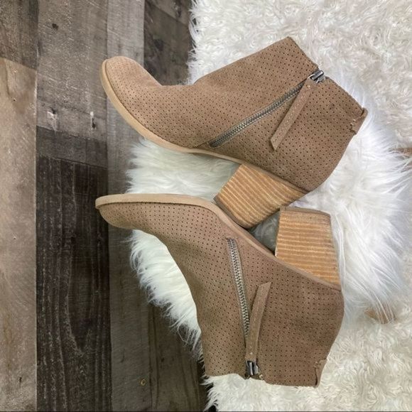 Dolce Vita Janie Perforated Ankle Boots Dark Taupe Suede Booties - Picture 8 of 11